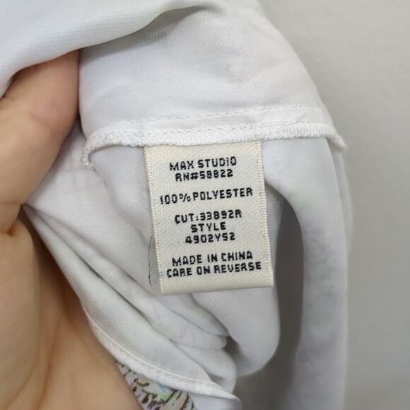 Max Studio Gray Cityscape Belted Dress Size M - Picture 4 of 8